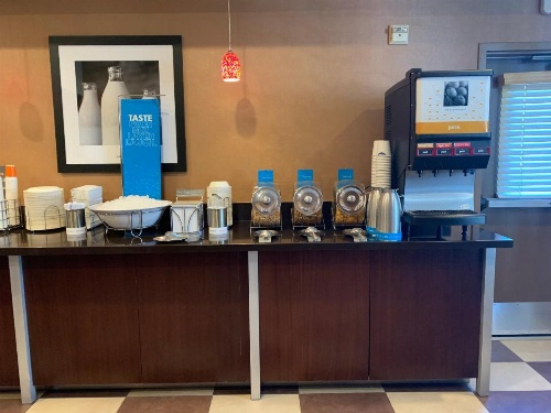 Hampton Inn & Suites San Jose image 32